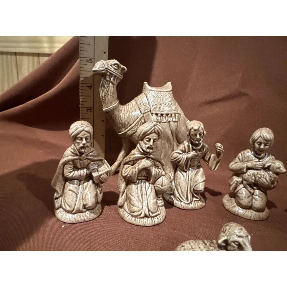 Small Ceramic Nativity Scene Set of 7 Pieces